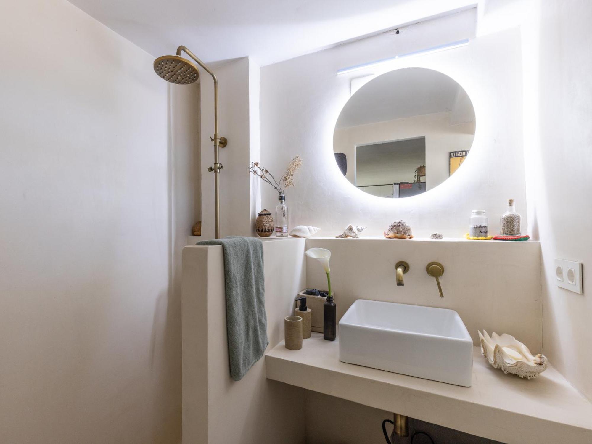 Chez Adela Apartment Almoster ภายนอก รูปภาพ